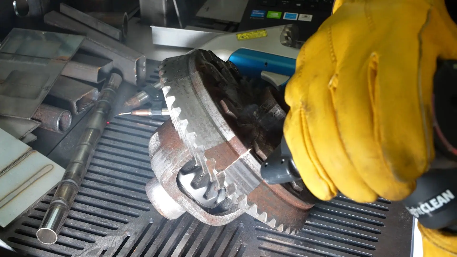 Лазерная очистка