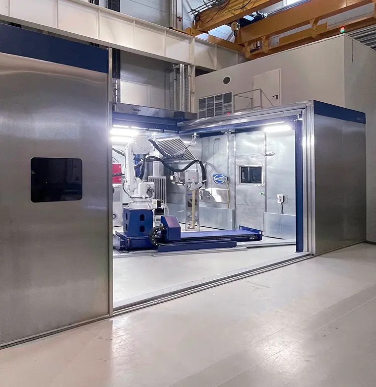 Камера из нержавеющей стали. Вид внутри