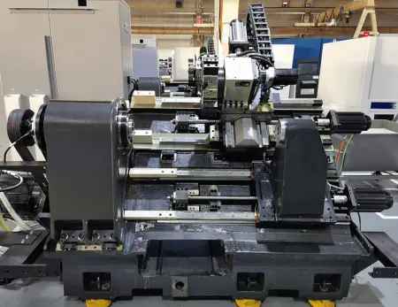 Токарный станок с наклонной станиной с ЧПУ IRT-iT 50