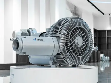 Воздуходувка двухступенчатая IRV-X004-071 (1110 м³/ч, 25 кВт)