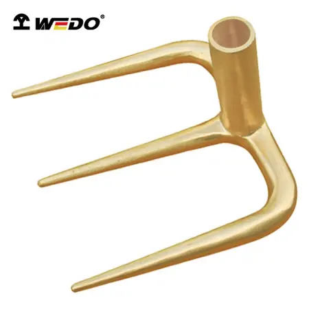 Вилы загнутые с черенком искробезопасные AL275-1002