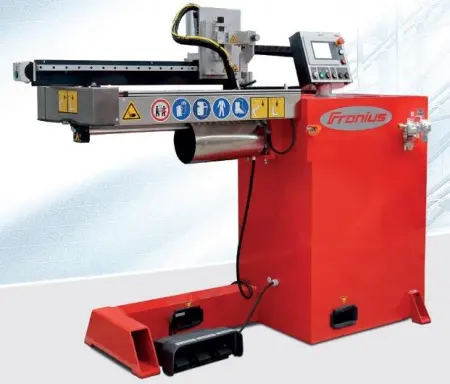 Установка для сварки продольных швов с применением TIG процесса