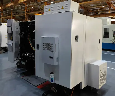 Токарный станок с наклонной станиной с ЧПУ IRT-T5.2-500S