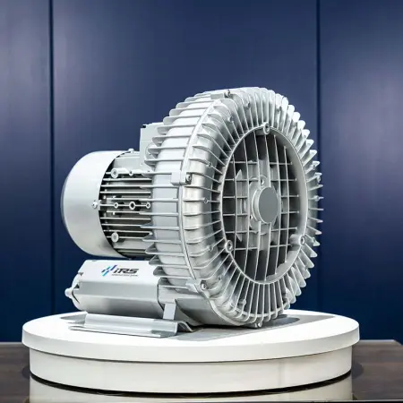 Воздуходувка одноступенчатая IRV-X004-032 (270 м³/ч, 2,2 кВт)