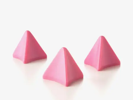 Наполнитель для галтовки Пирамида (PDZ) 40 мм Пластик Легкая агрессивность