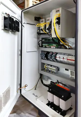 Токарный станок с ЧПУ IRT HTM2850-700