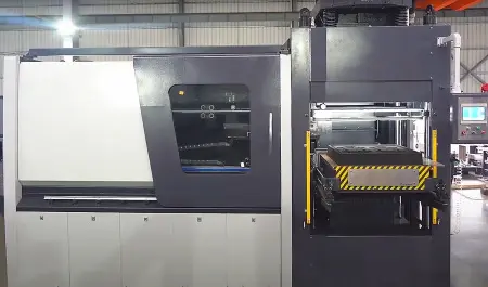 Автоматическая формовочная машина с боковым пескострелом и выдвижным песочным ящиком DLZX6070H