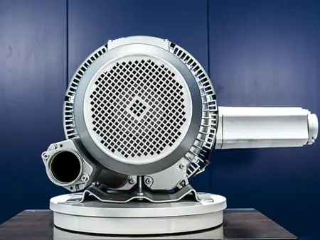 Воздуходувка двухступенчатая IRV-X004-061 (520 м³/ч, 11 кВт)