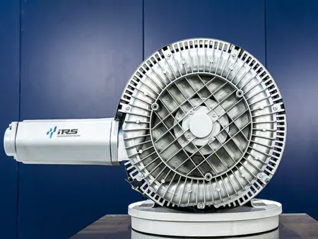 Воздуходувка двухступенчатая IRV-X004-061 (520 м³/ч, 11 кВт)