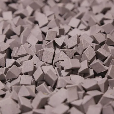 Наполнитель для галтовки Скошенная призма (ACT) 40х40 мм Керамика Быстрая обдирка