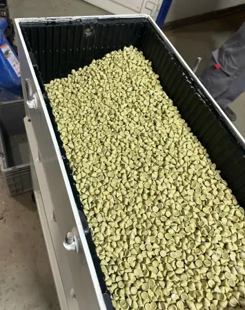 ВН-ЛГ-60 Лотковая вибрационная машина для обработки поверхностей