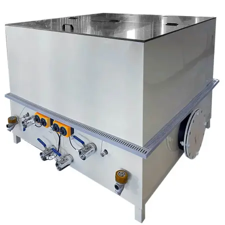 Изоляционный бак для переработки воска