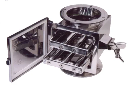 DM-SS-M-103 Магнитный сепаратор стержневой с механической очисткой