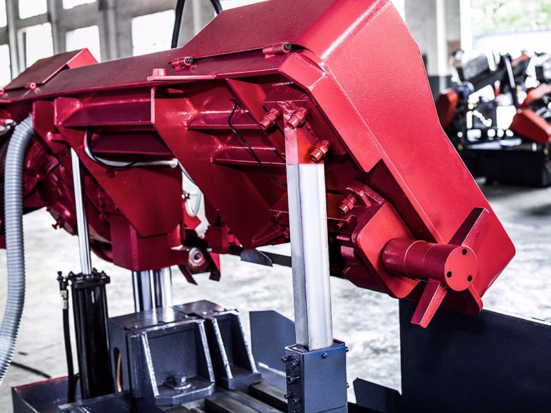 Направляющая и механическое устройство натяжения полотна автоматического одностоечного ленточнопильного станка по металлу GZ4232A-1674