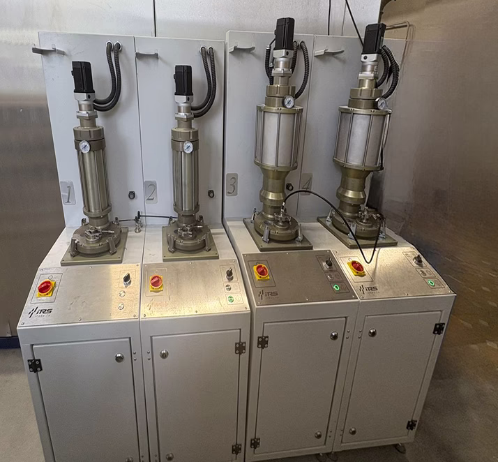 Транспортно-порошковая система комплекса плазменного напыления AP200