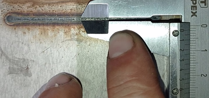 Laser welding 1300 W with filler. Stainless steel 1 mm back side 2