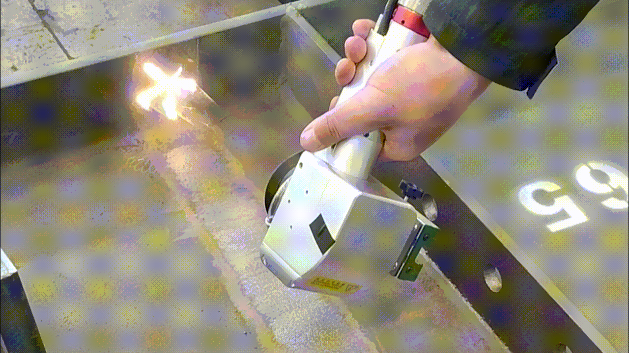 Пистолет лазерной очистки аппарата TruLase Clean Base