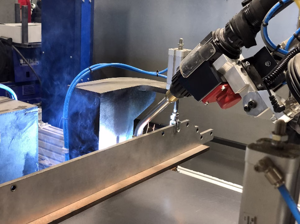 Flat position seam welding process, Vw=150 cm/min