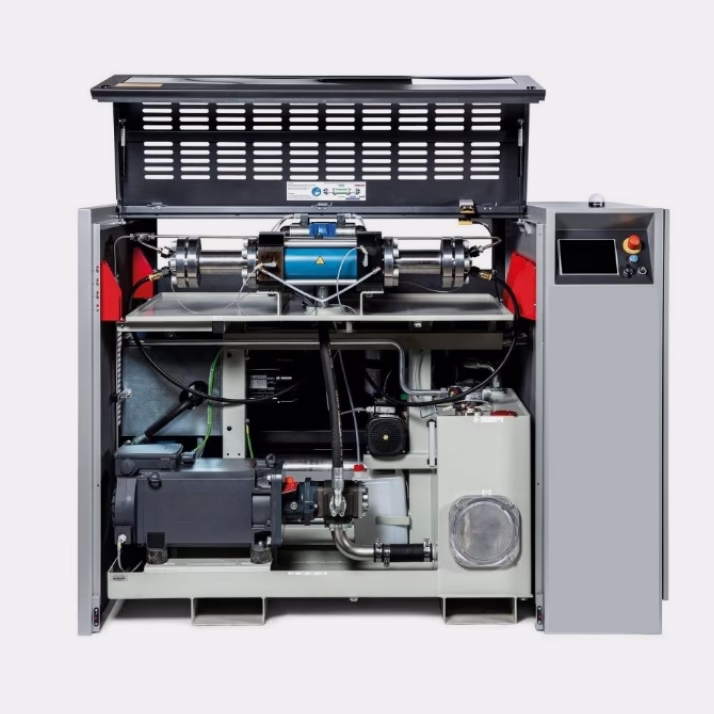 Насос высокого давления Роботизированного комплекса гидроабразивной резки