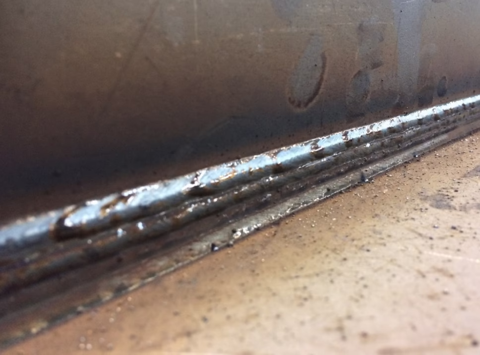 Многопроходный сварной шов Св-08Г2С-О, Ar + 20%CO2 на РТК лазерной сварки