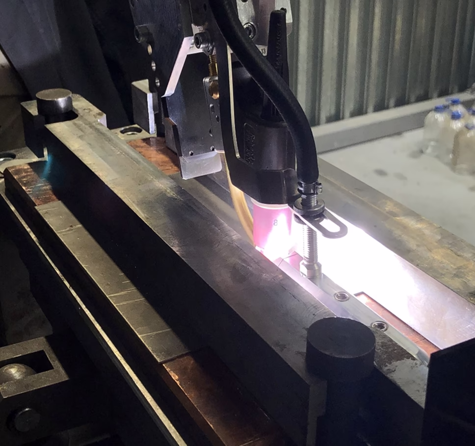 TIG сварка образцов на Роботизированном сварочном комплексе СМТ наплавки дисковых затворов